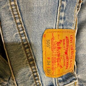 Vintage Levi’s Size 34x32, 1 (550), 2 (550), 7 505